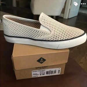 Women’s Sperry Shoes